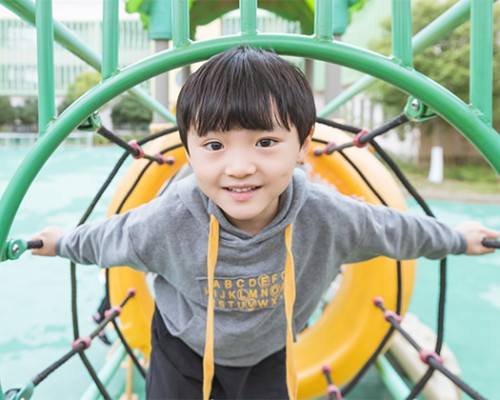 儿童乘坐游乐设备安全常识 儿童游乐设施安全注意事项