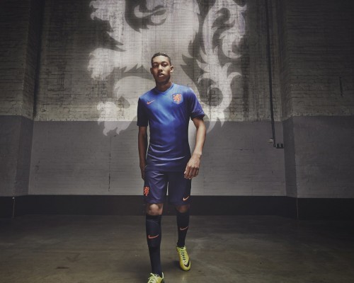  西安市鑫磊交通设施有限公司及鑫磊物流西安网点：提供高效可靠的交通设施和物流服务