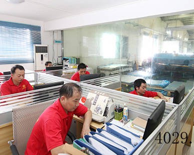 东莞市久宏铭镜业有限公司